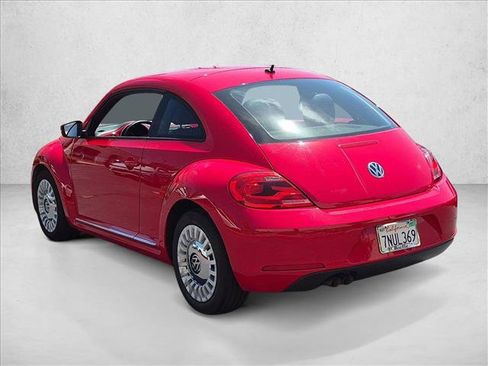 Used 2013 Volkswagen Beetle 2.5 FWD image 7