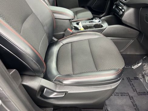 Used 2023 Ford Escape ST-Line AWD/4WD image 22