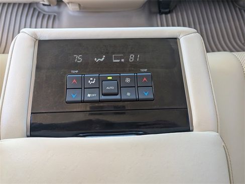 Used 2018 Lexus LX 570 4WD image 13