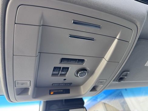 Used 2018 Chevrolet Tahoe LT image 22