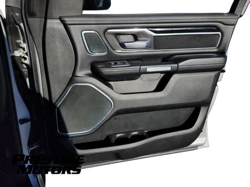 Used 2019 RAM 1500 Laramie AWD/4WD image 34
