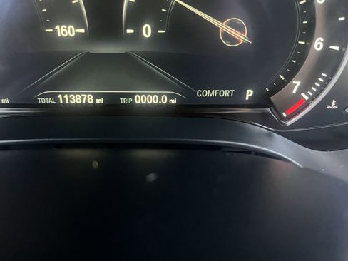 Used 2018 BMW 530i image 8