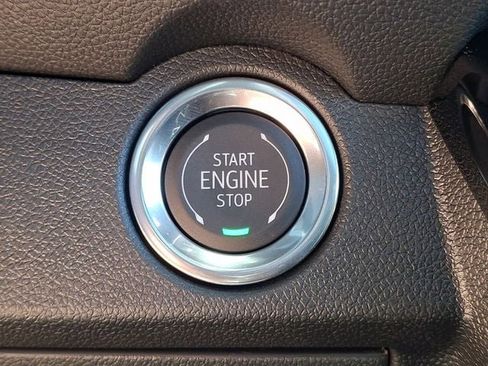 New 2026 Chevrolet Traverse High Country image 17