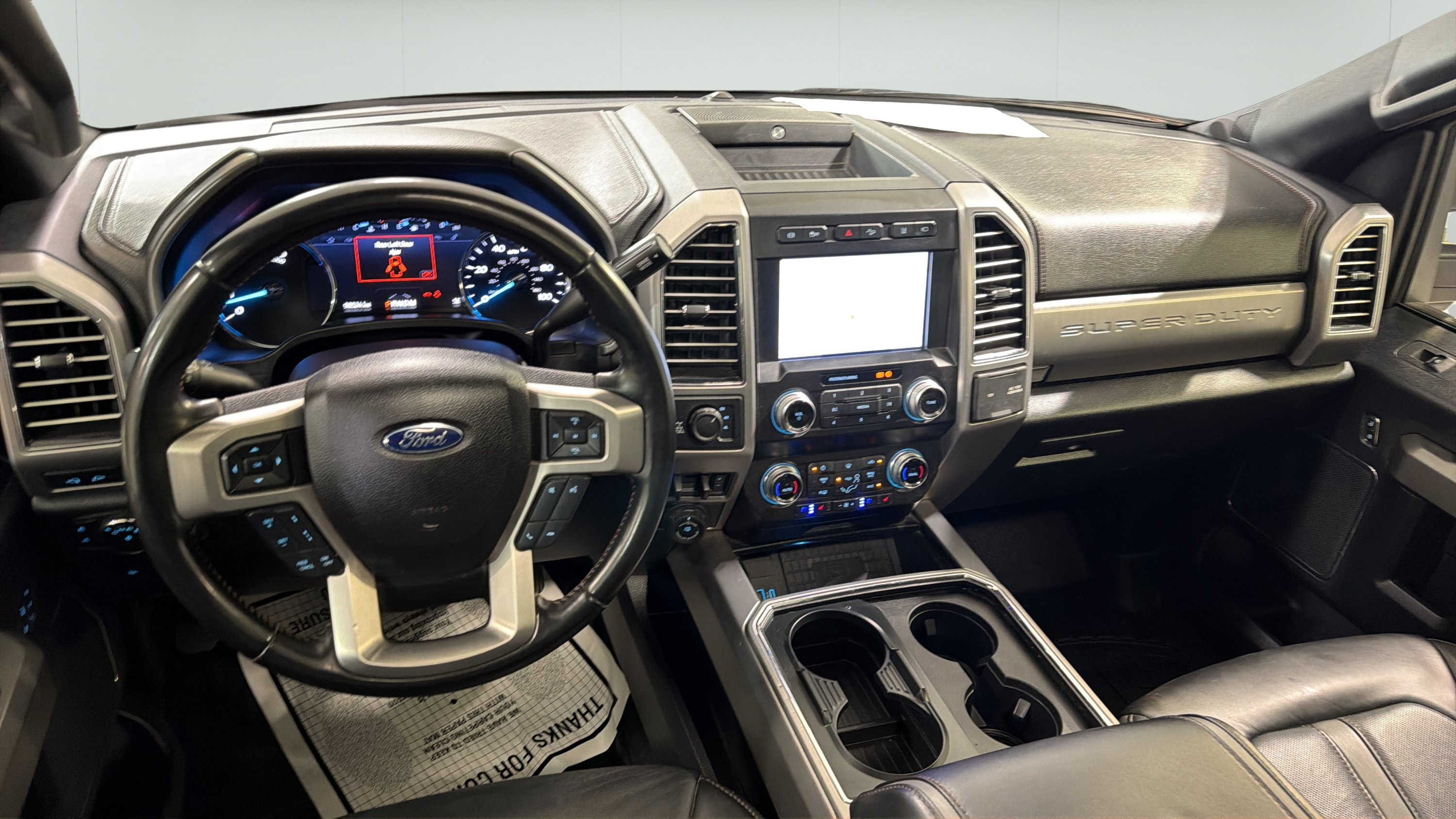 Used 2020 Ford F250 Platinum w/ FX4 Off-Road Package AWD/4WD image 23