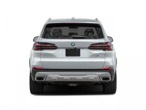 New 2026 BMW X5 xDrive50e w/ Executive Package AWD/4WD image 8