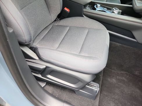 Used 2026 Ford Explorer Active AWD/4WD image 15