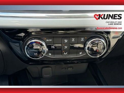 New 2026 Chevrolet Trax LT w/ Driver Confidence Package image 16