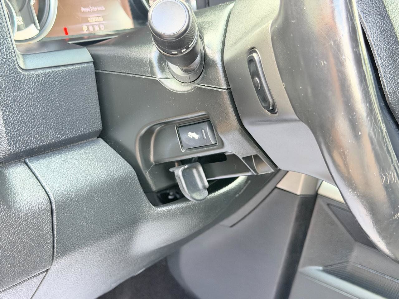 Used 2016 RAM 1500 Sport w/ Black Ram 1500 Sport Group AWD/4WD image 19