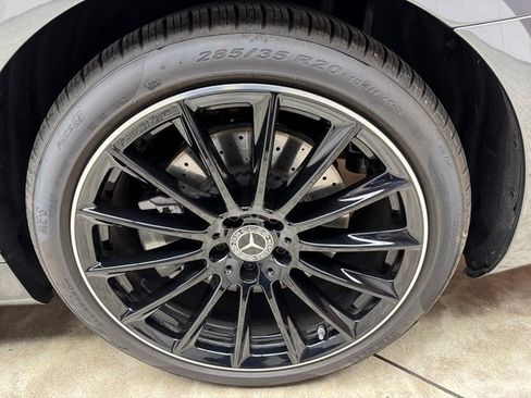 Used 2025 Mercedes-Benz S 580 S 580 image 27