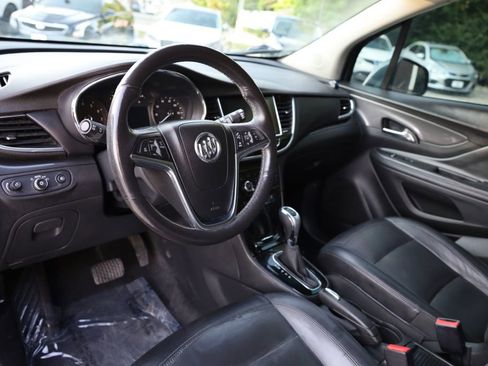 Used 2018 Buick Encore Essence image 16
