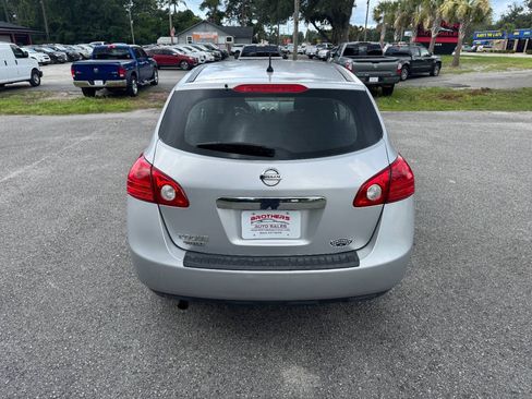 Used 2015 Nissan Rogue S FWD image 6