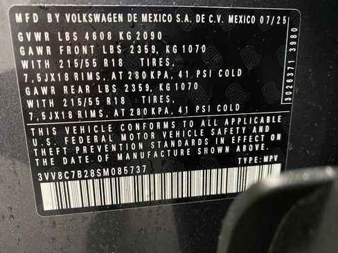 New 2025 Volkswagen Taos S image 29