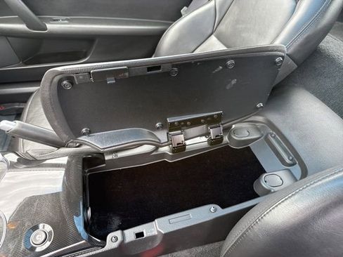 Used 2009 Chevrolet Corvette Coupe w/ Roof Package RWD image 30