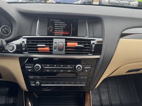 Used 2017 BMW X3 xDrive28i image 19