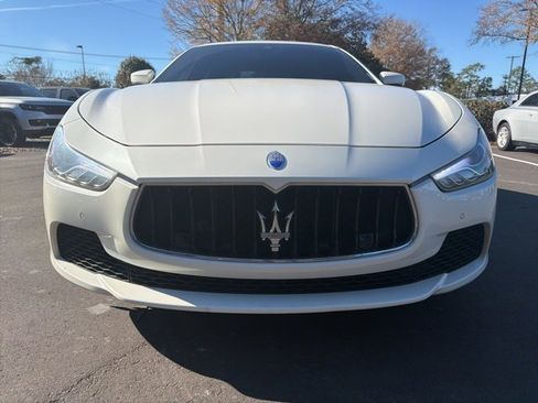 Used 2017 Maserati Ghibli S image 8