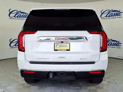 Used 2023 GMC Yukon SLT RWD image 4