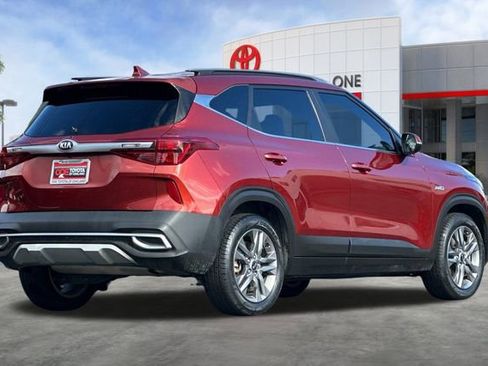 Used 2021 Kia Seltos S image 4