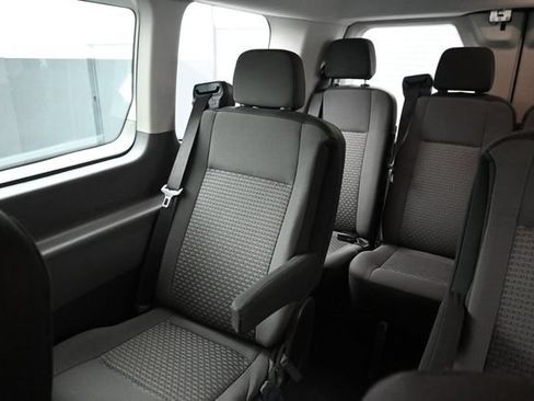 Used 2024 Ford Transit 350 XLT RWD image 18