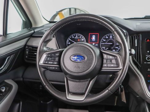 Used 2024 Subaru Outback Premium AWD/4WD image 12