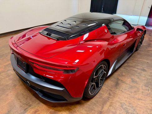 Used 2022 Maserati MC20 Coupe RWD image 16