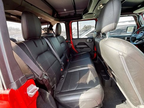 Used 2021 Jeep Wrangler Unlimited Sahara w/ Cold Weather Group image 30