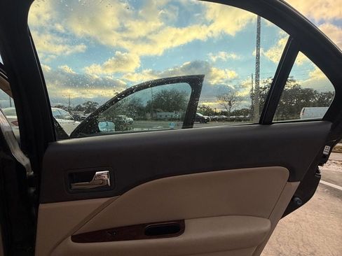 Used 2012 Ford Fusion SEL image 14