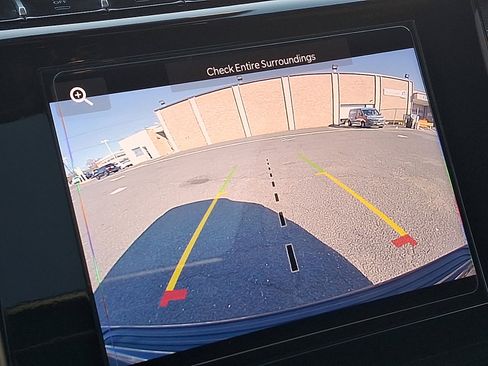 Used 2023 Jeep Grand Cherokee Altitude image 19