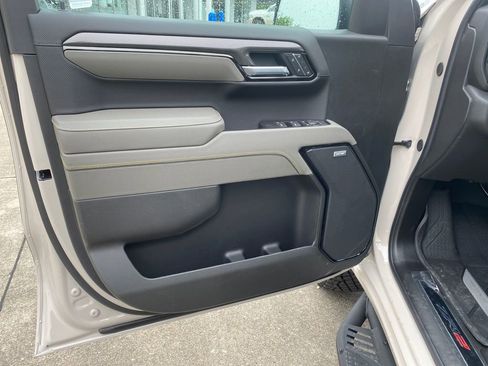New 2026 Chevrolet Silverado 1500 ZR2 AWD/4WD image 11