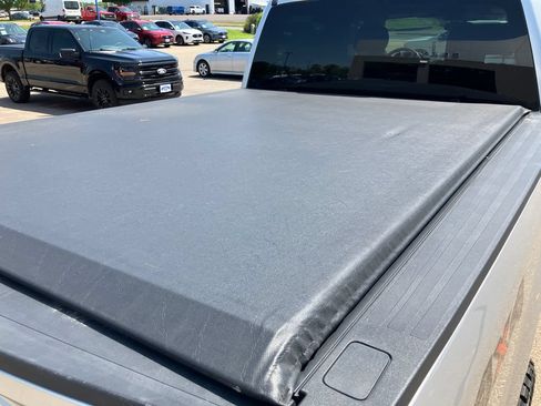 Used 2019 Ford F350 XLT w/ XLT Premium Package AWD/4WD image 15
