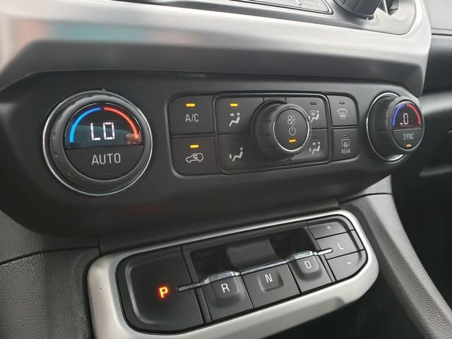 Used 2023 GMC Acadia SLE w/ Driver Convenience Package AWD/4WD image 23