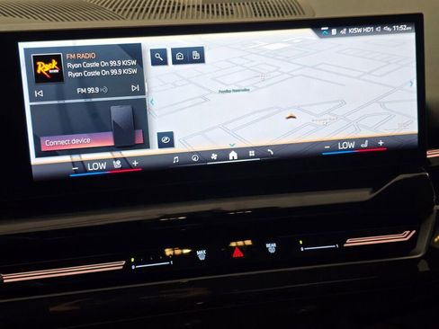 Used 2026 BMW 530i xDrive w/ Premium Package image 15