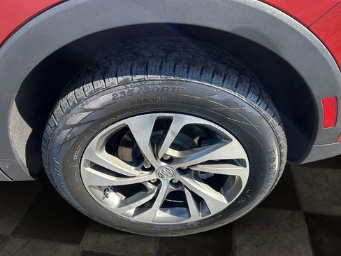 Certified 2023 Buick Envision Essence FWD image 11