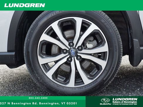 Used 2023 Subaru Forester Limited image 40