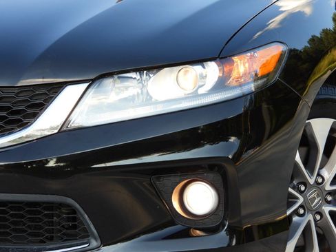 Used 2015 Honda Accord EX image 4