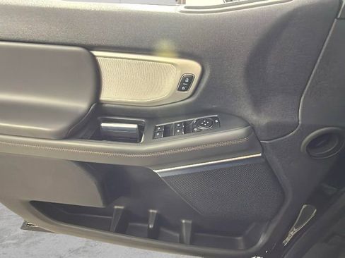 Used 2025 Ford Expedition Max Active AWD/4WD image 26