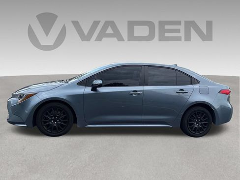 Used 2024 Toyota Corolla LE FWD image 16