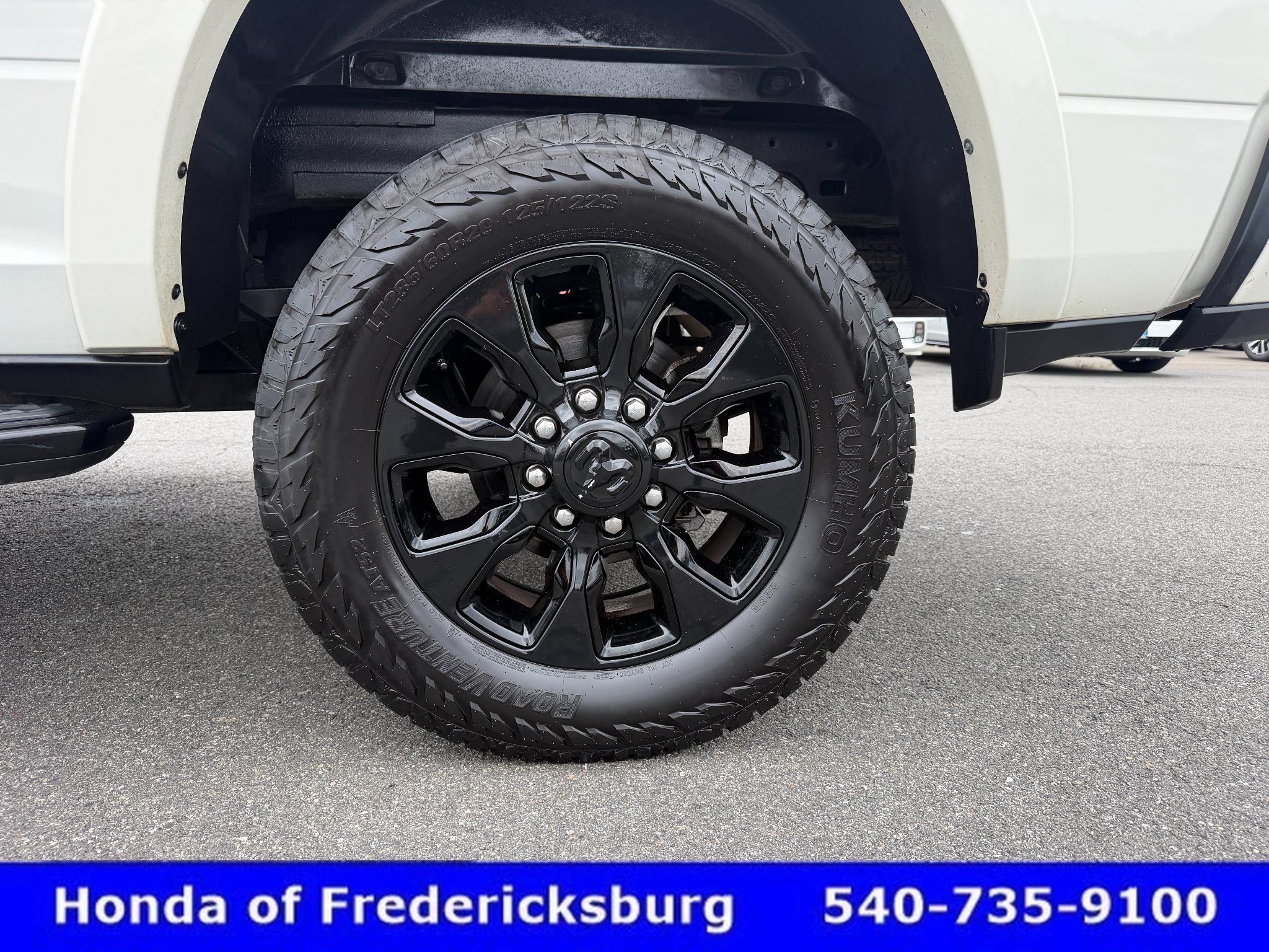 Used 2023 RAM 2500 Limited AWD/4WD image 10