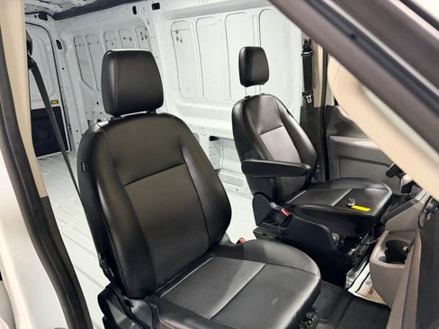 Used 2023 Ford Transit 350 Medium Roof AWD image 39