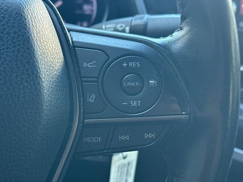 Used 2021 Toyota Camry SE FWD image 36