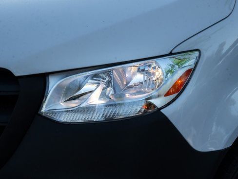 New 2025 Mercedes-Benz Sprinter 2500 image 8