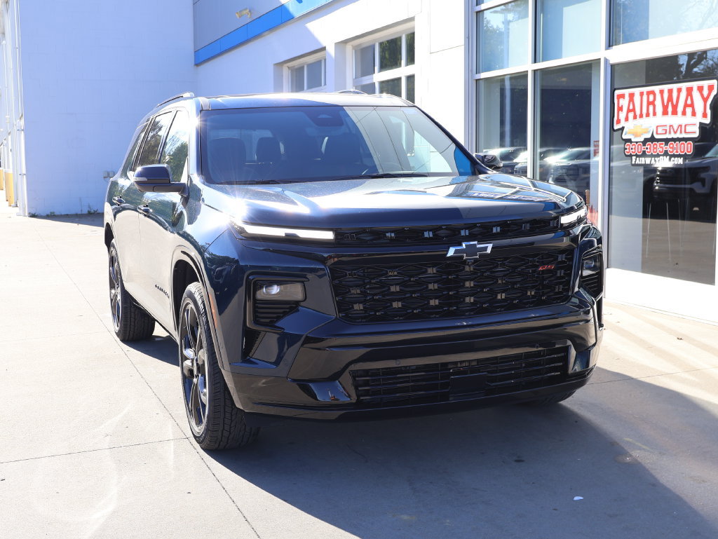 New 2027 Chevrolet Traverse RS AWD/4WD image 2