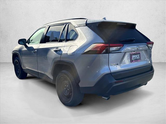 Used 2019 Toyota RAV4 LE FWD image 7