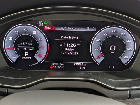 Certified 2024 Audi Q5 2.0T Prestige image 17