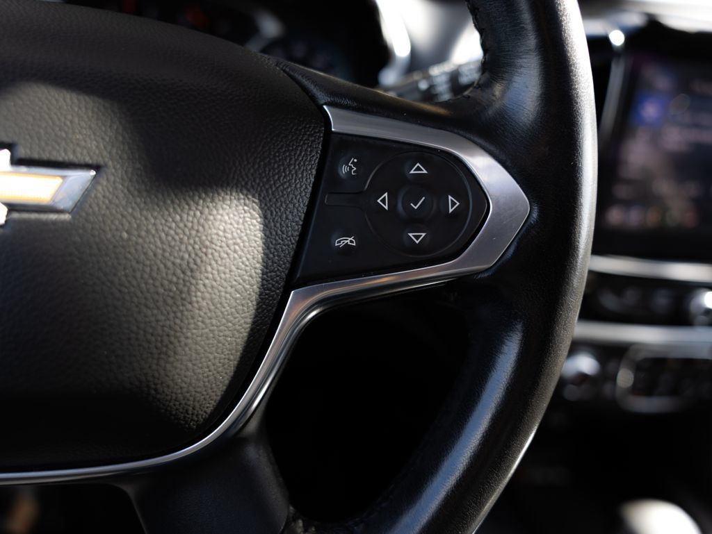 Used 2021 Chevrolet Traverse Premier AWD/4WD image 15