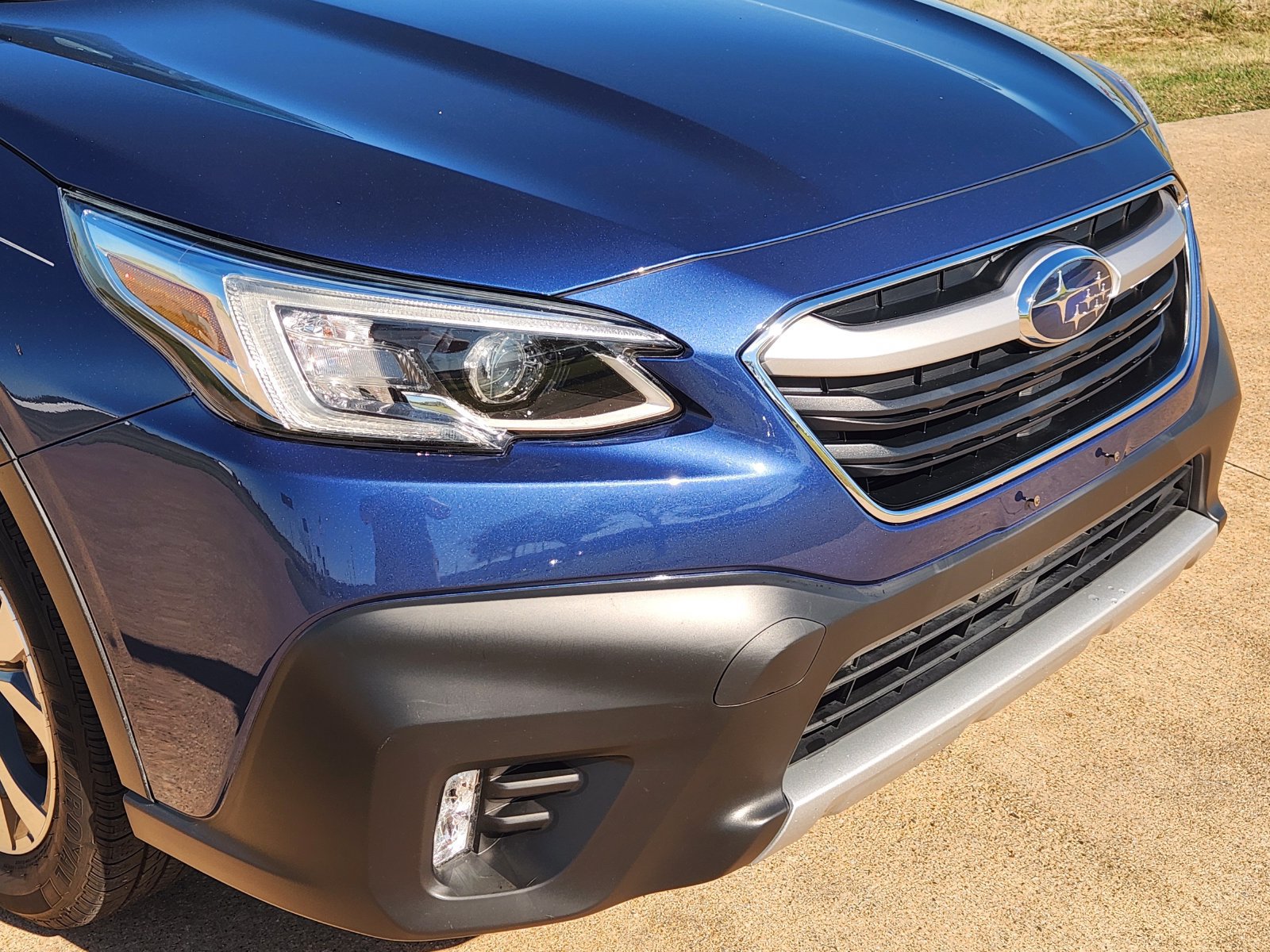 Used 2021 Subaru Outback Limited w/ Popular Package #2 AWD/4WD image 12