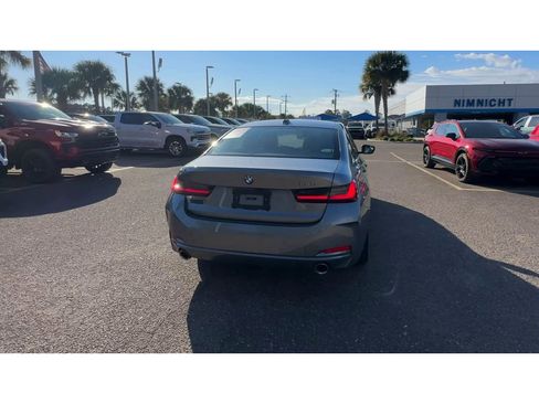 Used 2025 BMW 330i Sedan image 3