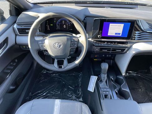 New 2026 Toyota Camry SE image 22