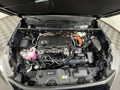 Used 2021 Toyota RAV4 Limited image 28