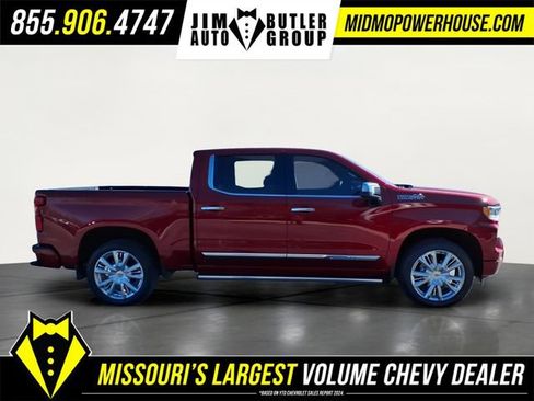 Used 2025 Chevrolet Silverado 1500 High Country image 9