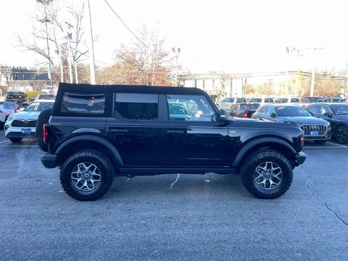 Used 2024 Ford Bronco Badlands image 7